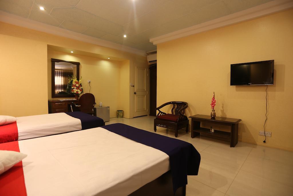 Eastern House Hotel Dhaka Bagian luar foto